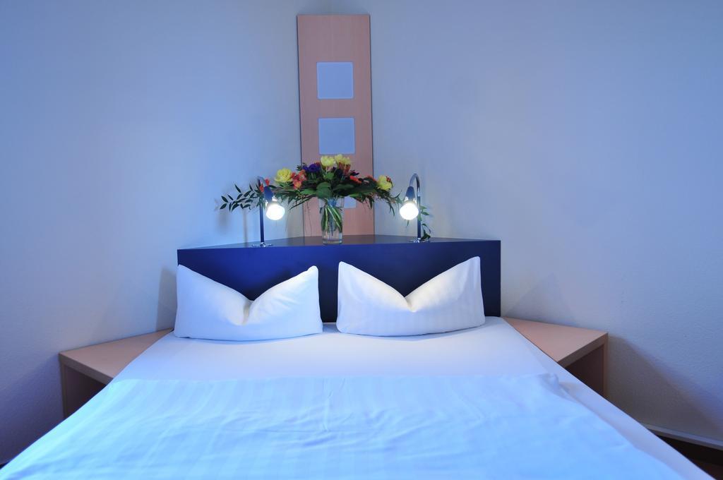 Hotel Am Tierpark โกทา ภายนอก รูปภาพ